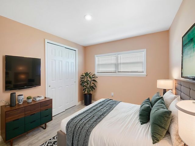 953 Laurel Circle, Sebastian, FL 32976