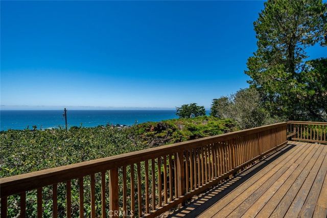 1799 Saint Thomas Avenue, Cambria, CA 93428