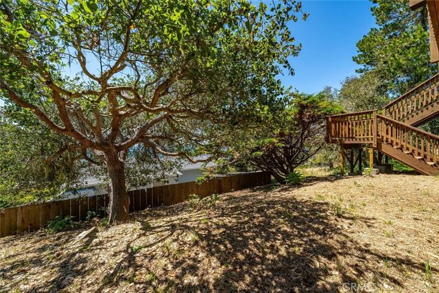 1799 Saint Thomas Avenue, Cambria, CA 93428