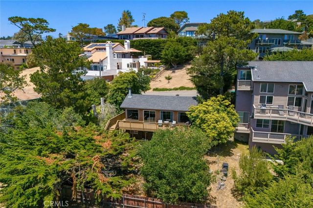 1799 Saint Thomas Avenue, Cambria, CA 93428