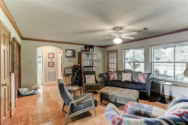 1706 Country Squire Drive, Richmond, TX 77406