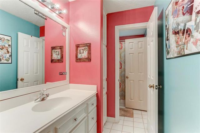 1706 Country Squire Drive, Richmond, TX 77406