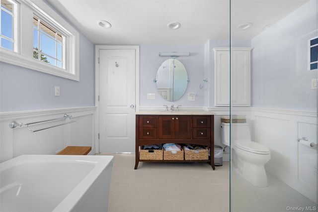 19 Alyssum Avenue, Huntington, NY 11743