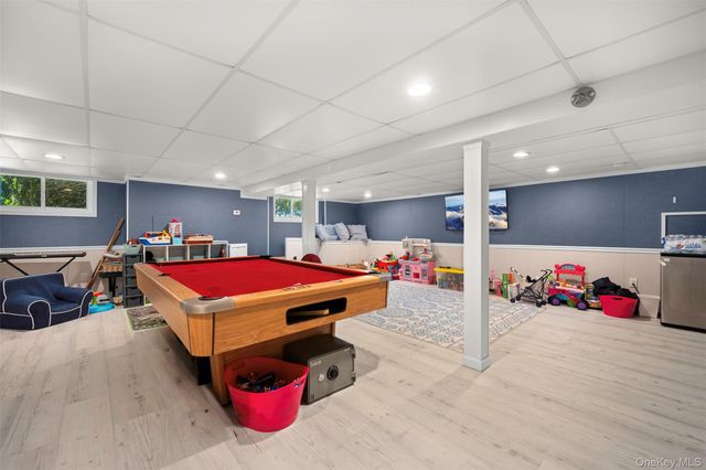 19 Alyssum Avenue, Huntington, NY 11743