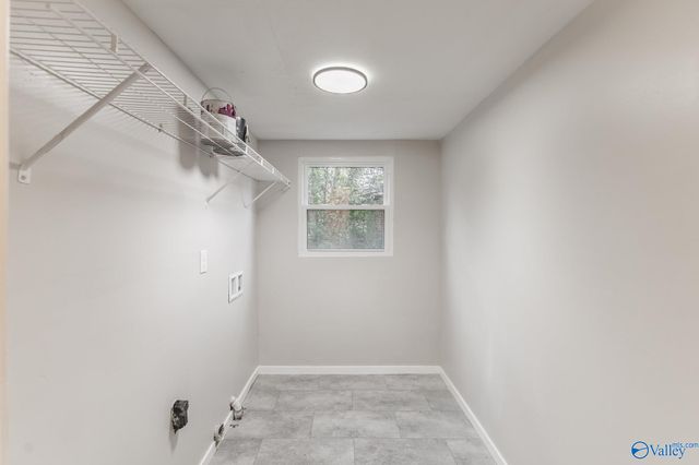 816 Giles Drive, Huntsville, AL 35801