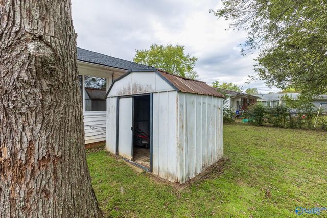 816 Giles Drive, Huntsville, AL 35801