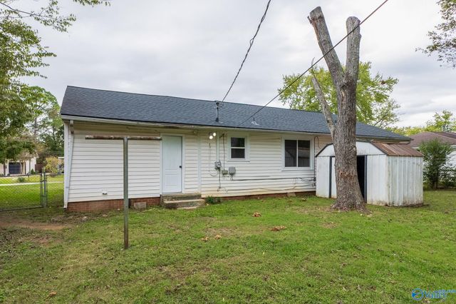 816 Giles Drive, Huntsville, AL 35801