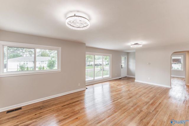 816 Giles Drive, Huntsville, AL 35801