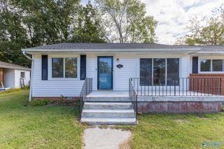 816 Giles Drive, Huntsville, AL 35801