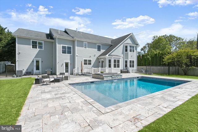 11000 LUXMANOR ROAD, North Bethesda, MD 20852