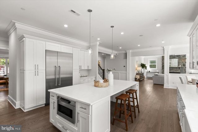 11000 LUXMANOR ROAD, North Bethesda, MD 20852