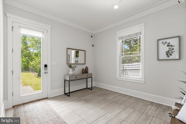 11000 LUXMANOR ROAD, North Bethesda, MD 20852