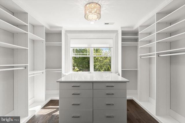 11000 LUXMANOR ROAD, North Bethesda, MD 20852