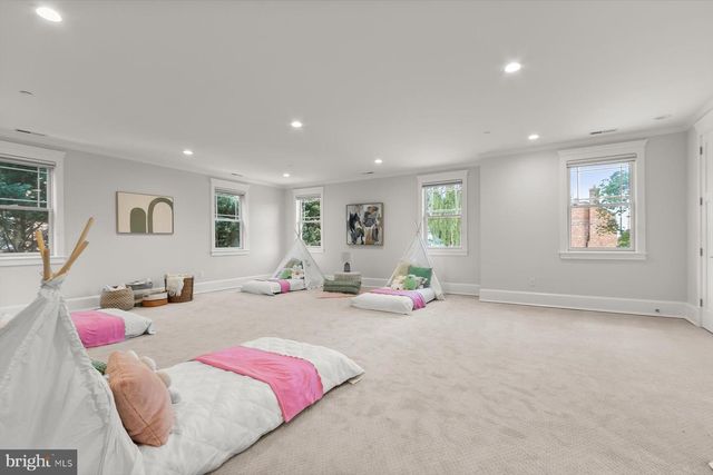 11000 LUXMANOR ROAD, North Bethesda, MD 20852