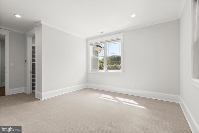 11000 LUXMANOR ROAD, North Bethesda, MD 20852