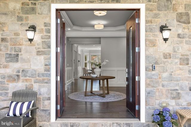 11000 LUXMANOR ROAD, North Bethesda, MD 20852