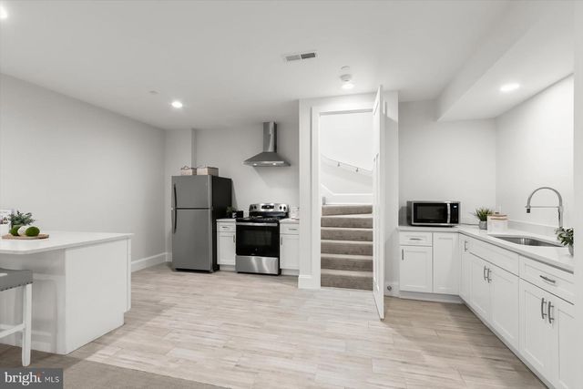 11000 LUXMANOR ROAD, North Bethesda, MD 20852
