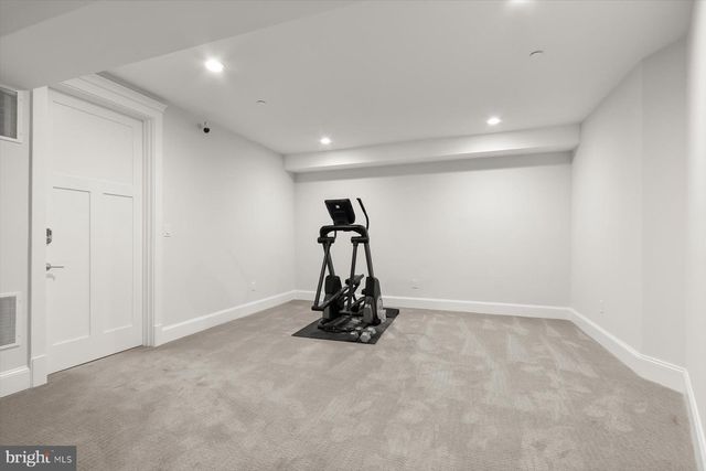 11000 LUXMANOR ROAD, North Bethesda, MD 20852