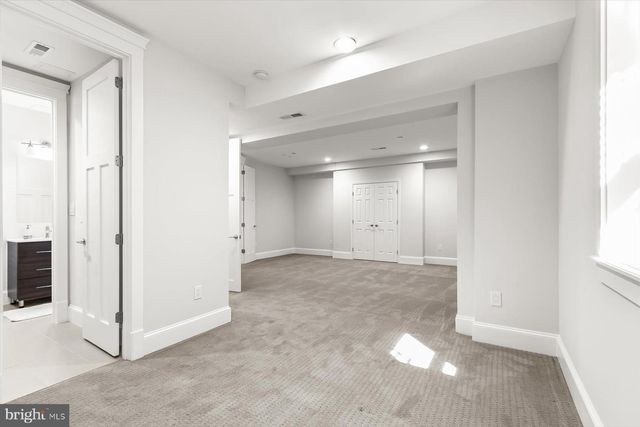 11000 LUXMANOR ROAD, North Bethesda, MD 20852