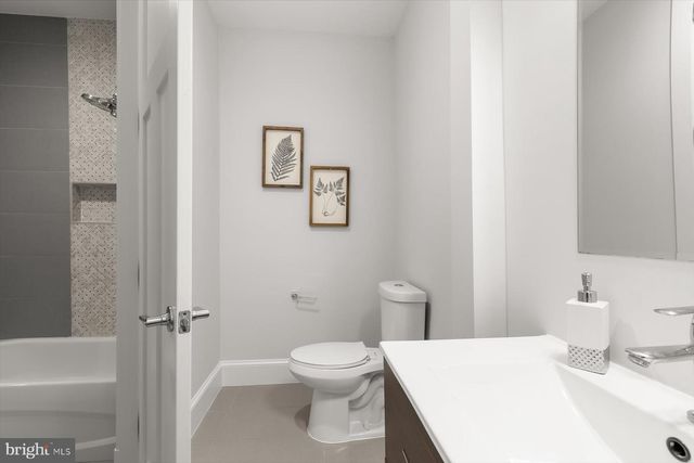 11000 LUXMANOR ROAD, North Bethesda, MD 20852