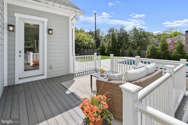 11000 LUXMANOR ROAD, North Bethesda, MD 20852