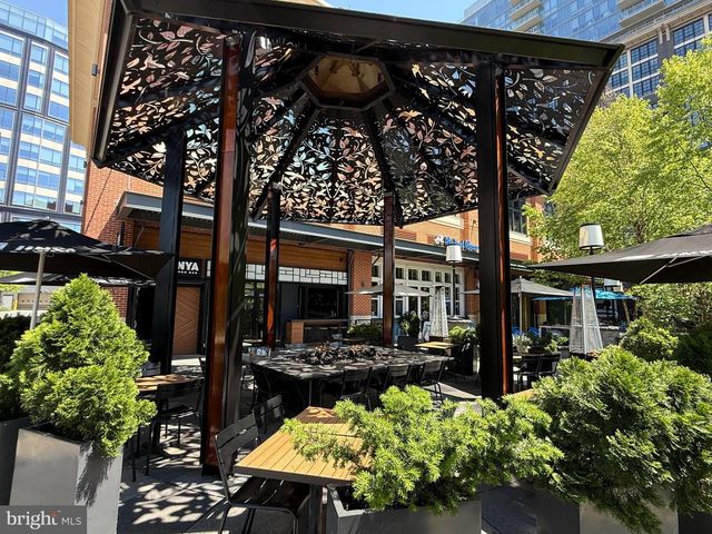11000 LUXMANOR ROAD, North Bethesda, MD 20852