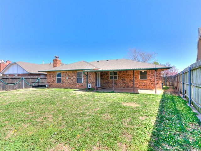 201 S Patterson Drive, Moore, OK 73160