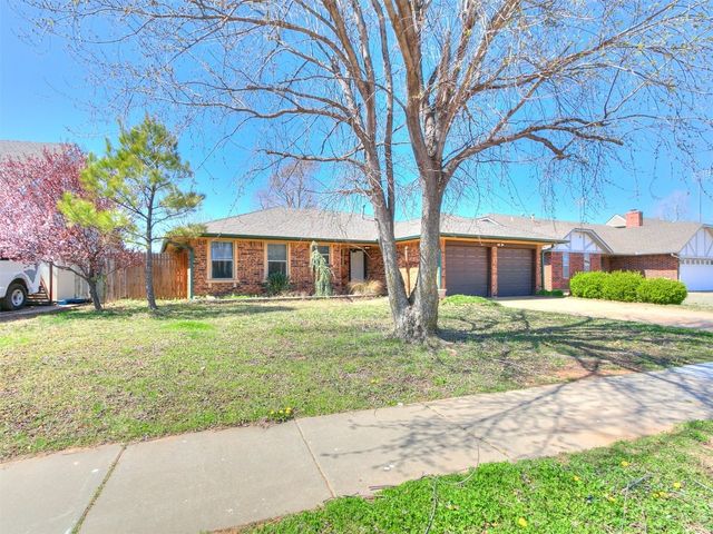201 S Patterson Drive, Moore, OK 73160