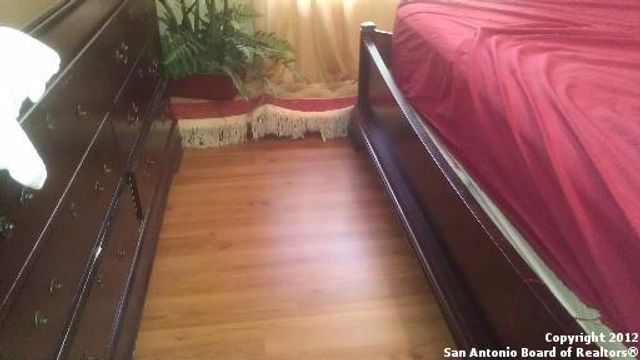 5944 DANNY KAYE DR, San Antonio, TX 78240
