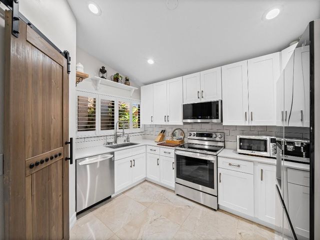 23313 Water Circle, Boca Raton, FL 33486