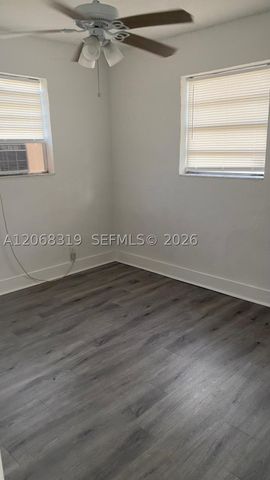 1715 NW 8th Ct 1, Fort Lauderdale, FL 33311