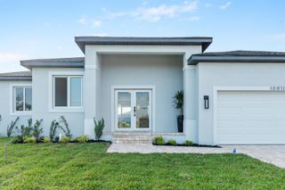 10071 Kingsville Drive, Port Charlotte, FL 33981