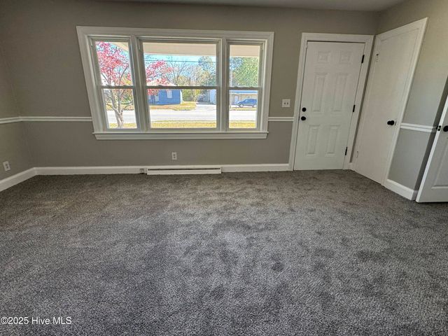 1622 W Raleigh Boulevard, Rocky Mount, NC 27803