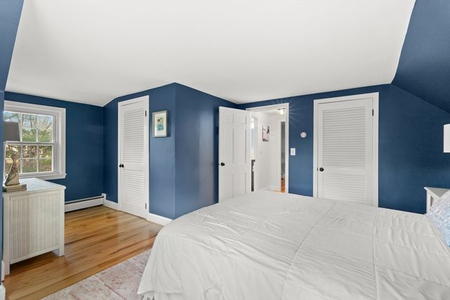 26 Parsonage Ln, Topsfield, MA 01983