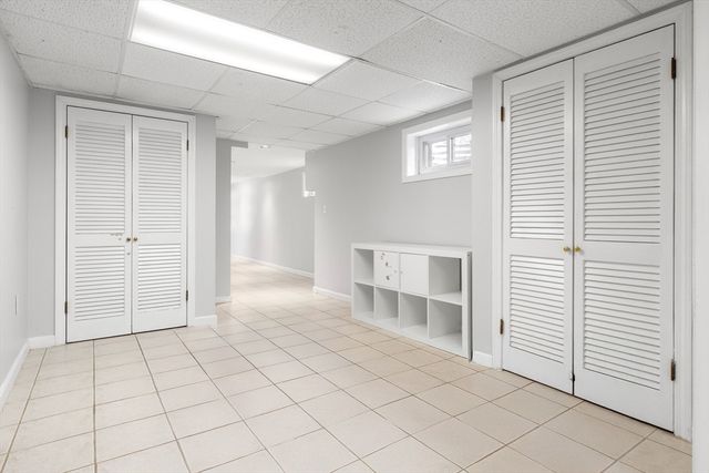 26 Parsonage Ln, Topsfield, MA 01983