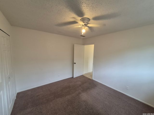 5735 Stiffkey Dr., San Antonio, TX 78228