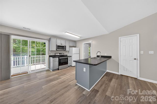 2332 Eargle Road, Charlotte, NC 28269
