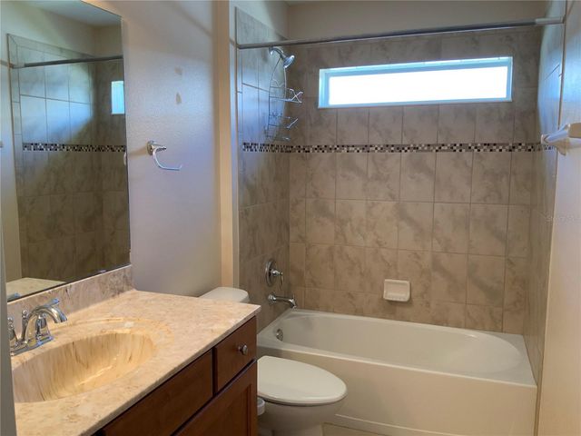 27215 ROANOKE DRIVE, Leesburg, FL 34748