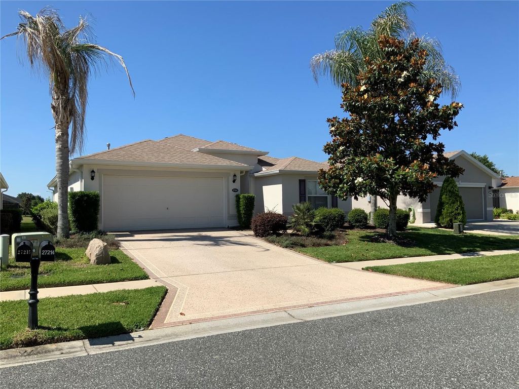 27215 ROANOKE DRIVE, Leesburg, FL 34748