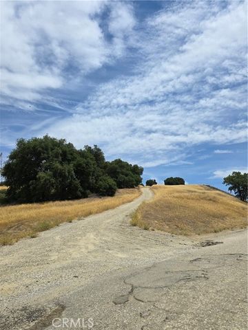 36200 Paradise Ranch Road 77, Castaic, CA 91384