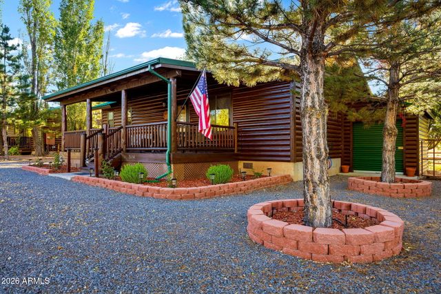 2654 PALOMINO Trail, Overgaard, AZ 85933