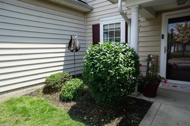 370 Piney Creek Drive, 32, Blacklick, OH 43004