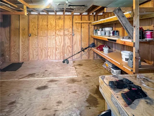 51 Messick RD, Poquoson, VA 23662