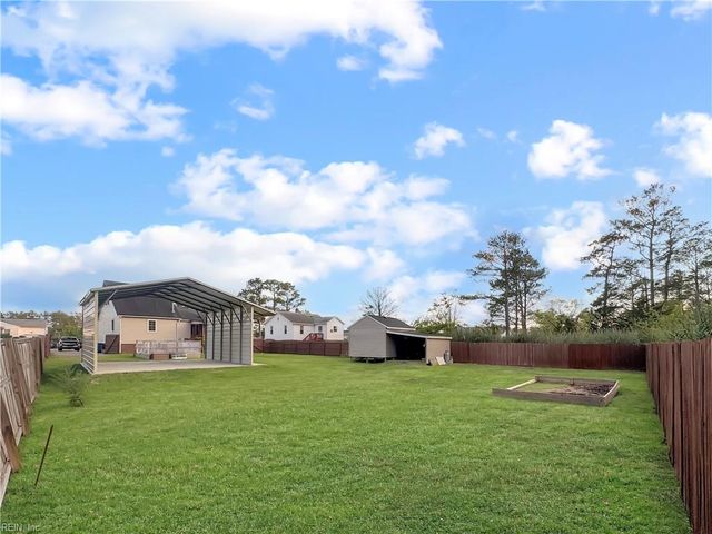 51 Messick RD, Poquoson, VA 23662