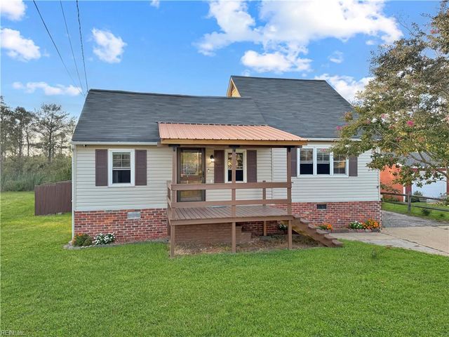 51 Messick RD, Poquoson, VA 23662