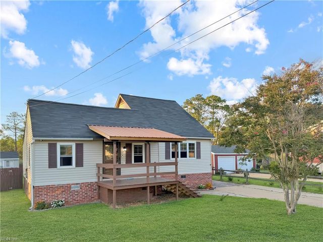 51 Messick RD, Poquoson, VA 23662