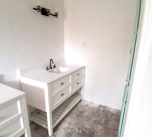 10 Ironwood Drive, Texarkana, TX 75503