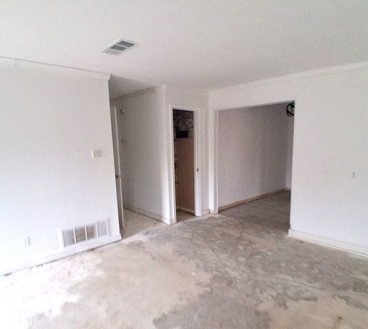 10 Ironwood Drive, Texarkana, TX 75503