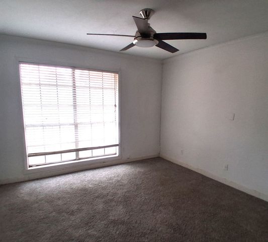 10 Ironwood Drive, Texarkana, TX 75503