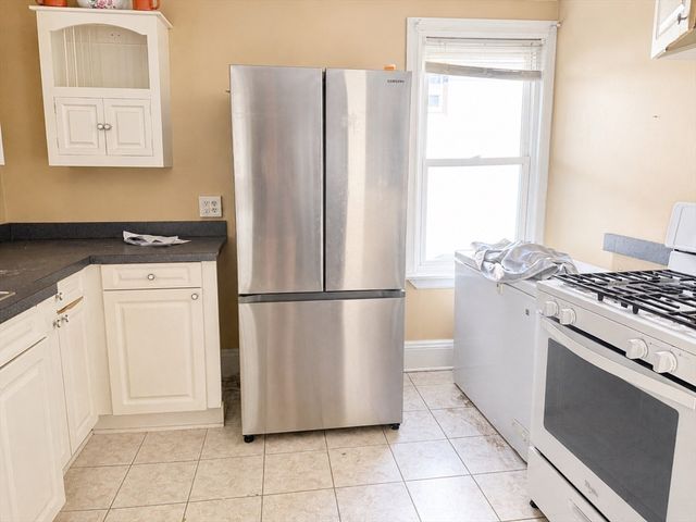 149 Franklin St, Fall River, MA 02720